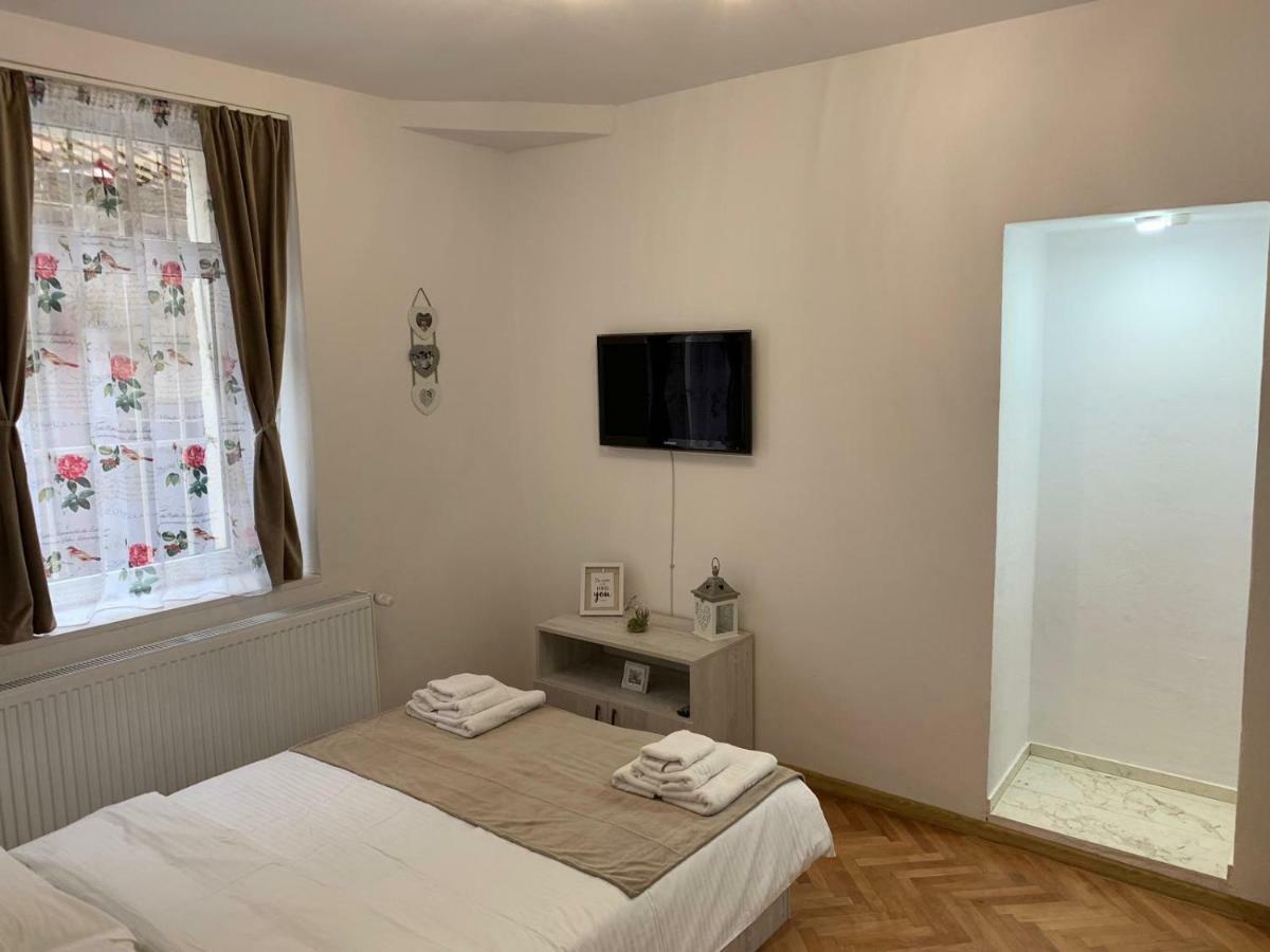 36 Central Residence Brassó Kültér fotó