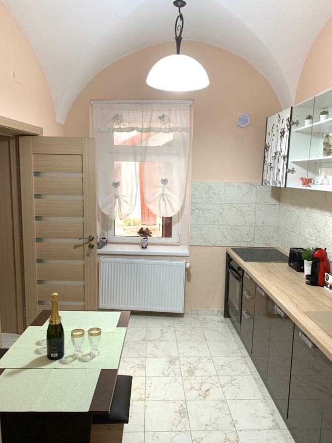 36 Central Residence Brassó Kültér fotó